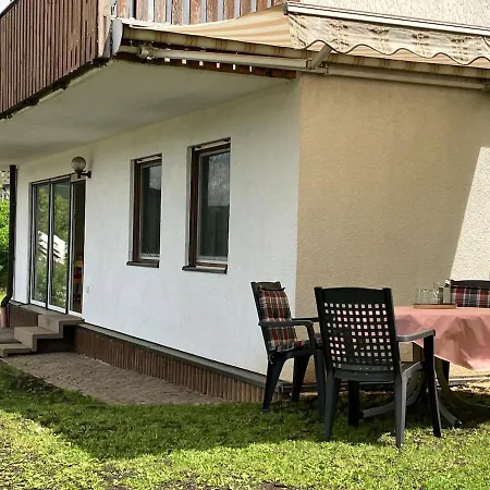 Klimatisiertes Mit Separatem Eingang *